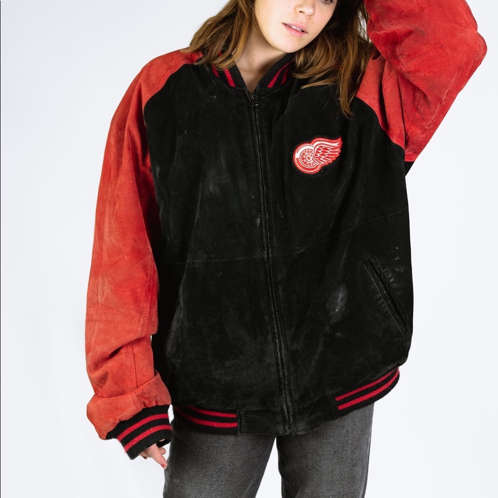 RED WINGS VARSITY BOMBER JACKET - Picture 4 of 6